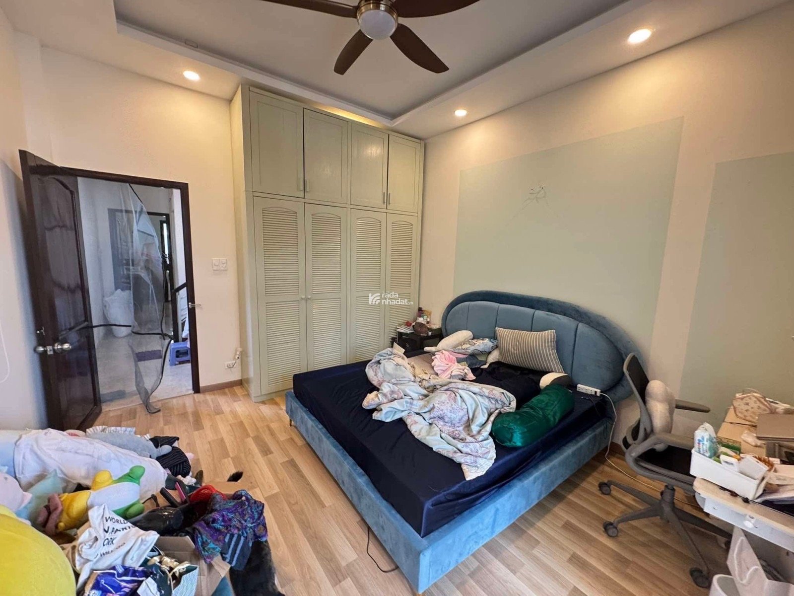 CHỦ GẤP BÁN NHÀ HUỲNH VĂN BÁNH - PHÚ NHUẬN GẦN MT - DT:80M2 (420) 4 TẦNG - CHỈ 11,5 TỶ