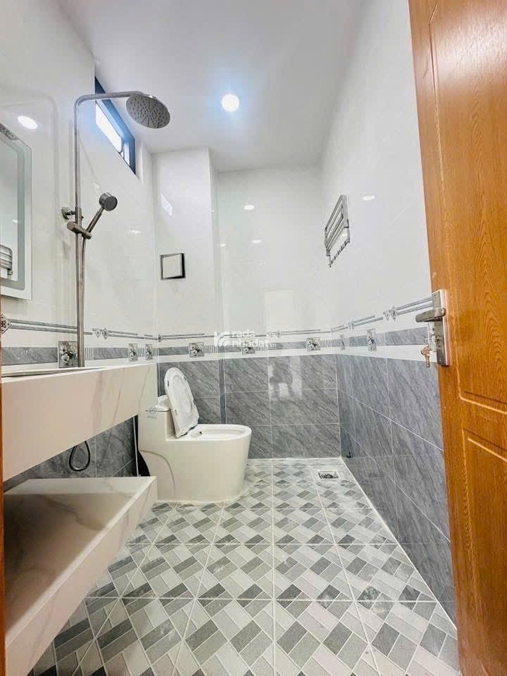 bán nhà mới xây đường nhựa 12m, 3PN, buôn bán được, SHR