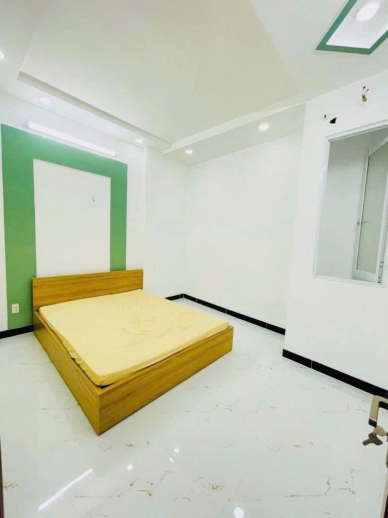 Chủ kẹt tiền bán gấp căn nhà 50m2 giá 3 Tỷ 550 Triệu đường Bùi Đình Tuý Phường 24 Quận Bình Thạnh