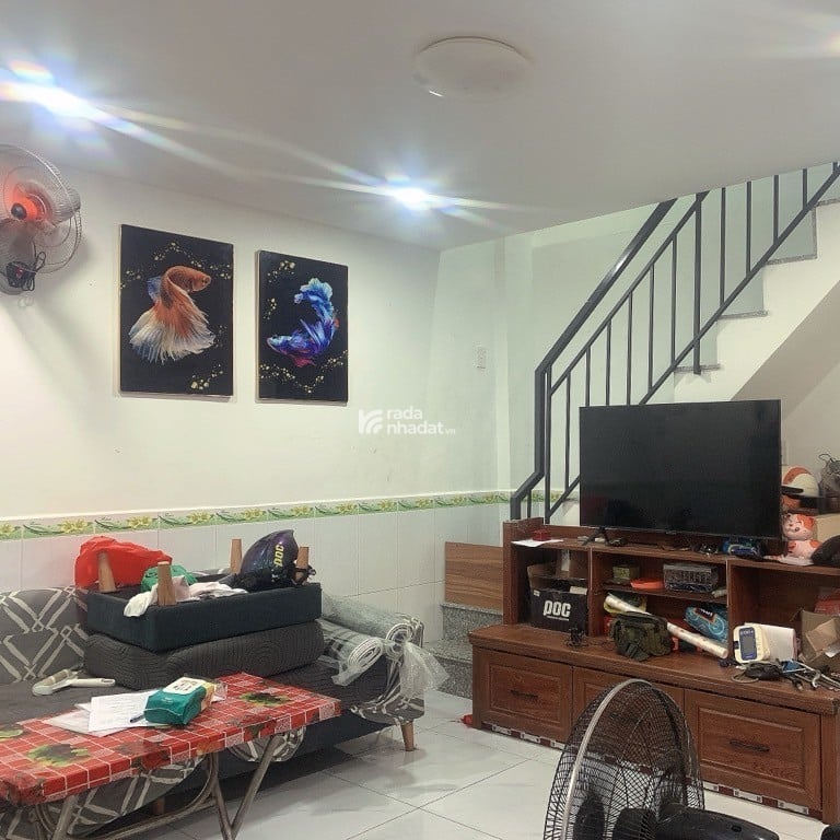 Tài chính 4Tỷ nhà gần Đầm Sen Q11 2 tầng 3PN, 10x4m, sổ riêng, phòng ngủ tầng trệt,
