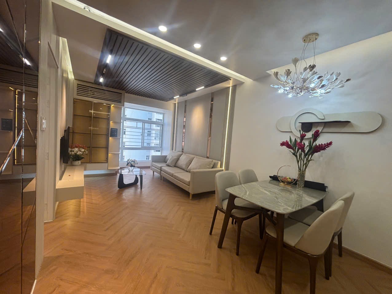 Bán nhanh căn hộ Sky garden 2, Phú Mỹ Hưng, Q7, 81m2,3PN nhà mới, giá chỉ 6,2 tỷ 