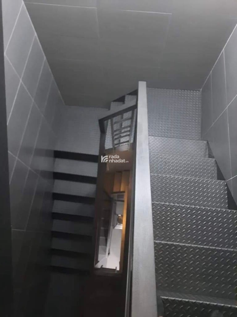 SIÊU PHẨM CHDV HUỲNH VĂN BÁNH PHÚ NHUẬN - DÒNG TIỀN 28 TRIỆU/ THÁNG - 4 TẦNG - FULL NỘI THẤT - 36M2