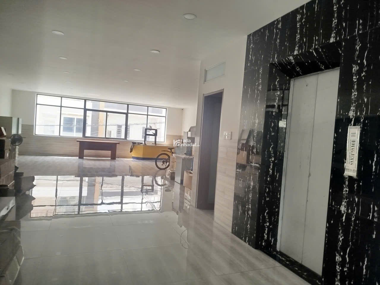 Tòa nhà 8x18, Phú Thọ Hòa, tiện ở, làm VP hoặc làm CHDV, TN 40tr/th