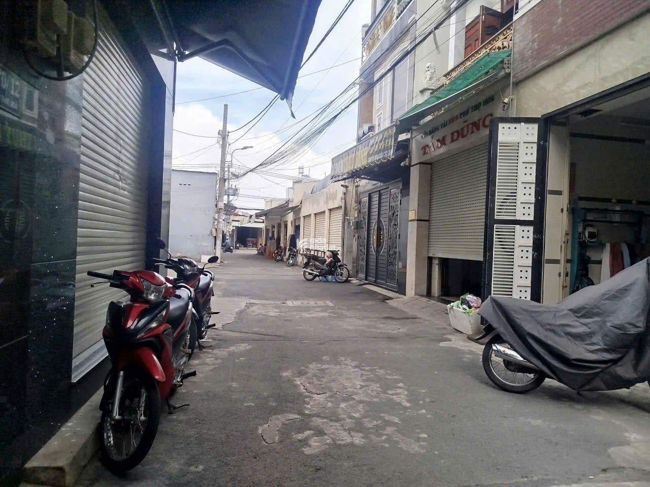 Tòa nhà 8x18, Phú Thọ Hòa, tiện ở, làm VP hoặc làm CHDV, TN 40tr/th