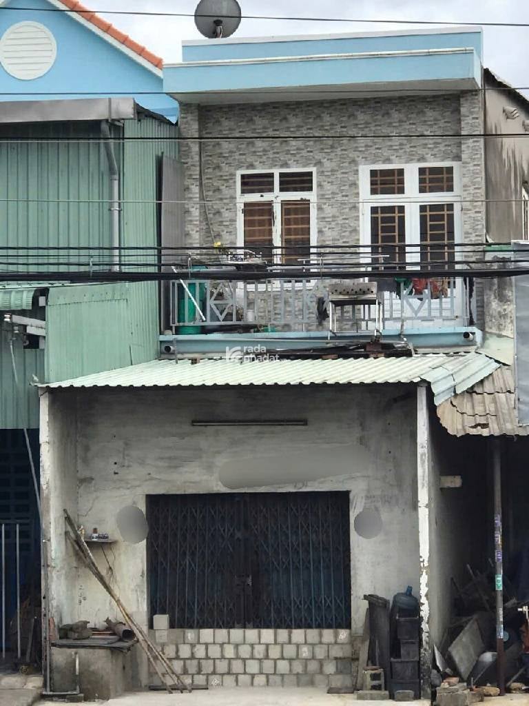 nhà cần bán mặt tiền ql1k ,vị trí tốt để kinh doanh buôn bán