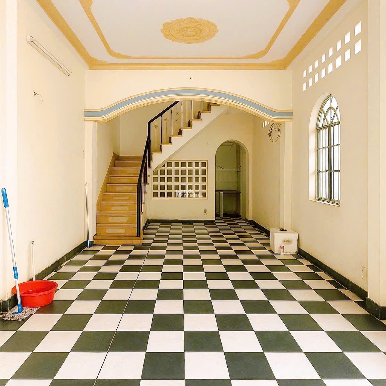 BÁN NHÀ CŨ HẺM XE HƠI TRƯỜNG CHINH, QUẬN TÂN BÌNH, DT 4 x 16.7 m, 3 TẦNG, GIÁ 10.5 TỶ
