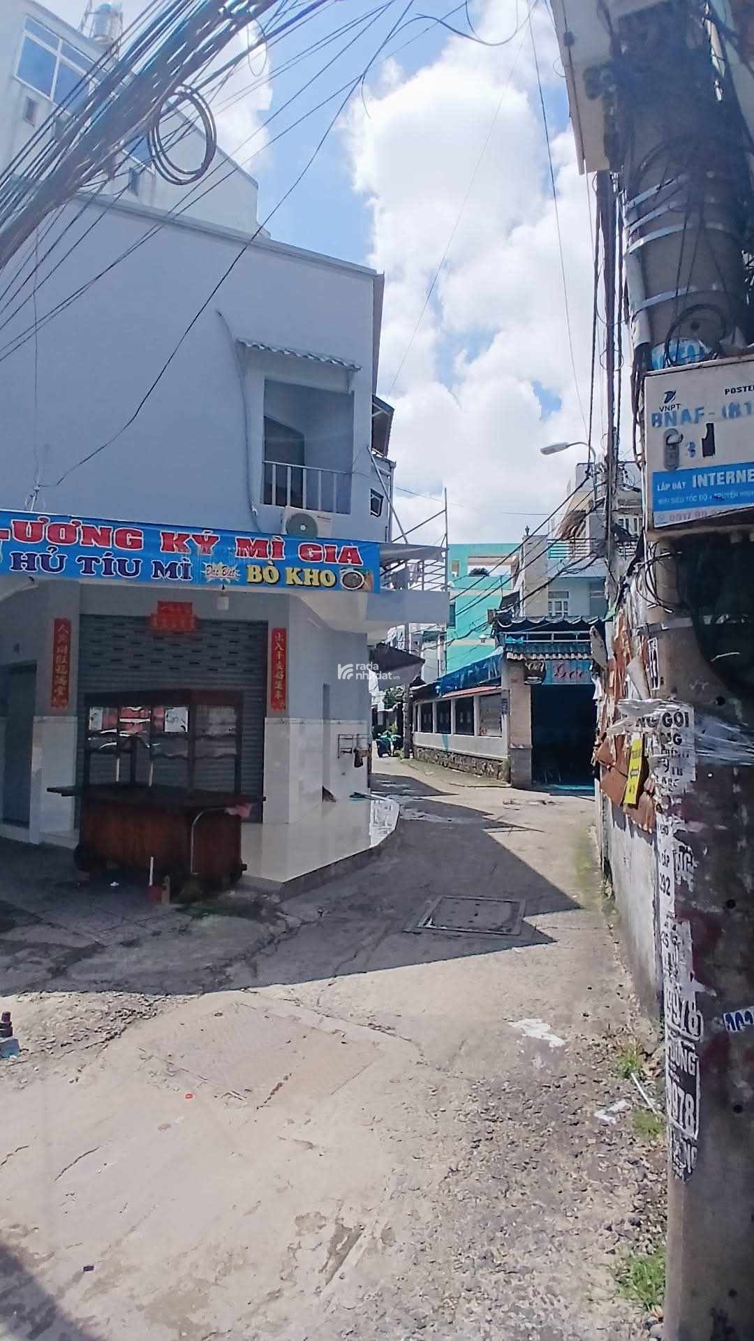 Bán Nhà Trường Chinh, 85m2, 2 Tầng, , 150m ra Cầu Vượt Ngã Tư An Sương, 30m ra Đại Lộ Trường Chinh