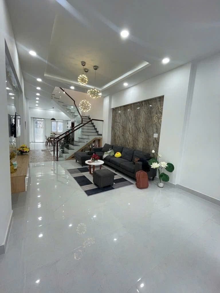 KẸT TIỀN!! NGUYỄN VĂN THƯƠNG, PHƯỜNG 25, BÌNH THẠNH, 38M2, HXH CHỈ 3.95 tỷ TL