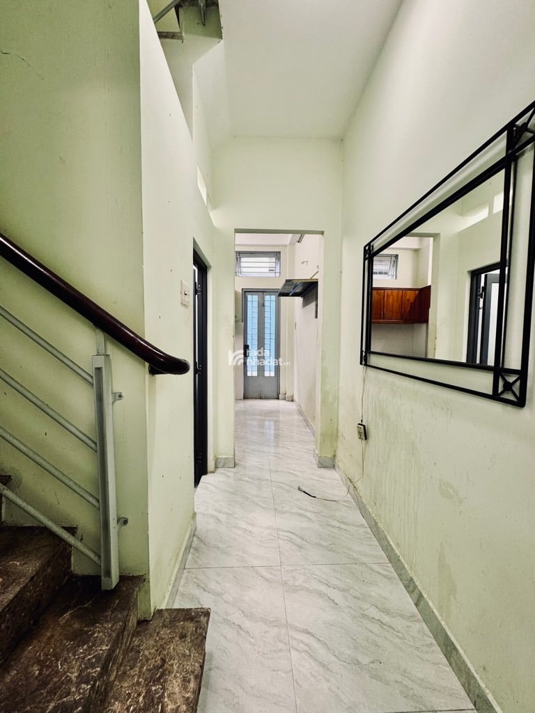 KHU SÂN BAY, NGUYỄN TRỌNG TUYỂN, TÂN BÌNH, 35M2 CÓ KC Ở NGAY. GIẢM 550TR CHỈ CÒN 5T TL 