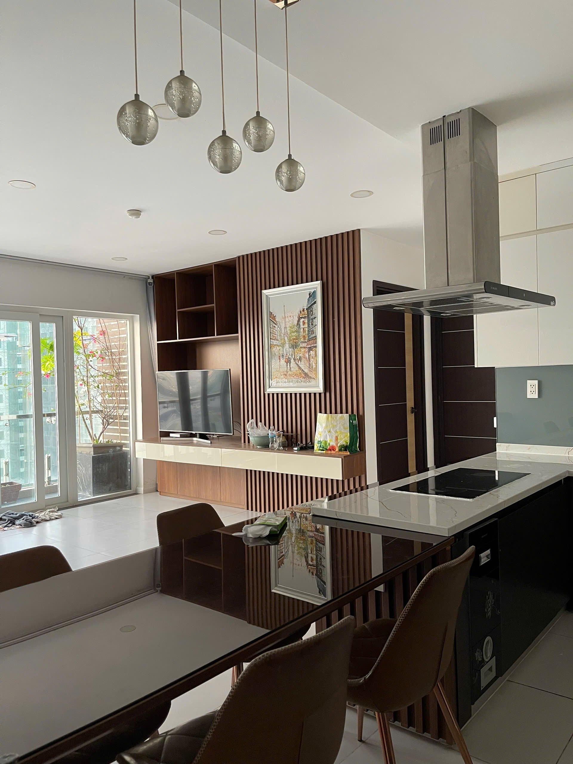 CẦN CHO THUÊ CĂN HỘ XI GRAND COURT QUẬN 10