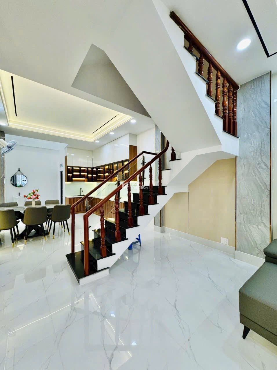 Bán nhà Bình Thạnh 67,2m2 giá 2 tỷ 590 triệu đường Nơ Trang Long, phường 13, Bình Thạnh
