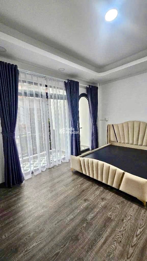 SIÊU PHẨM NHÀ MỚI 100% 4 TẦNG – XE HƠI NGỦ TRONG NHÀ - NGUYỄN THỊ THẬP – Q7