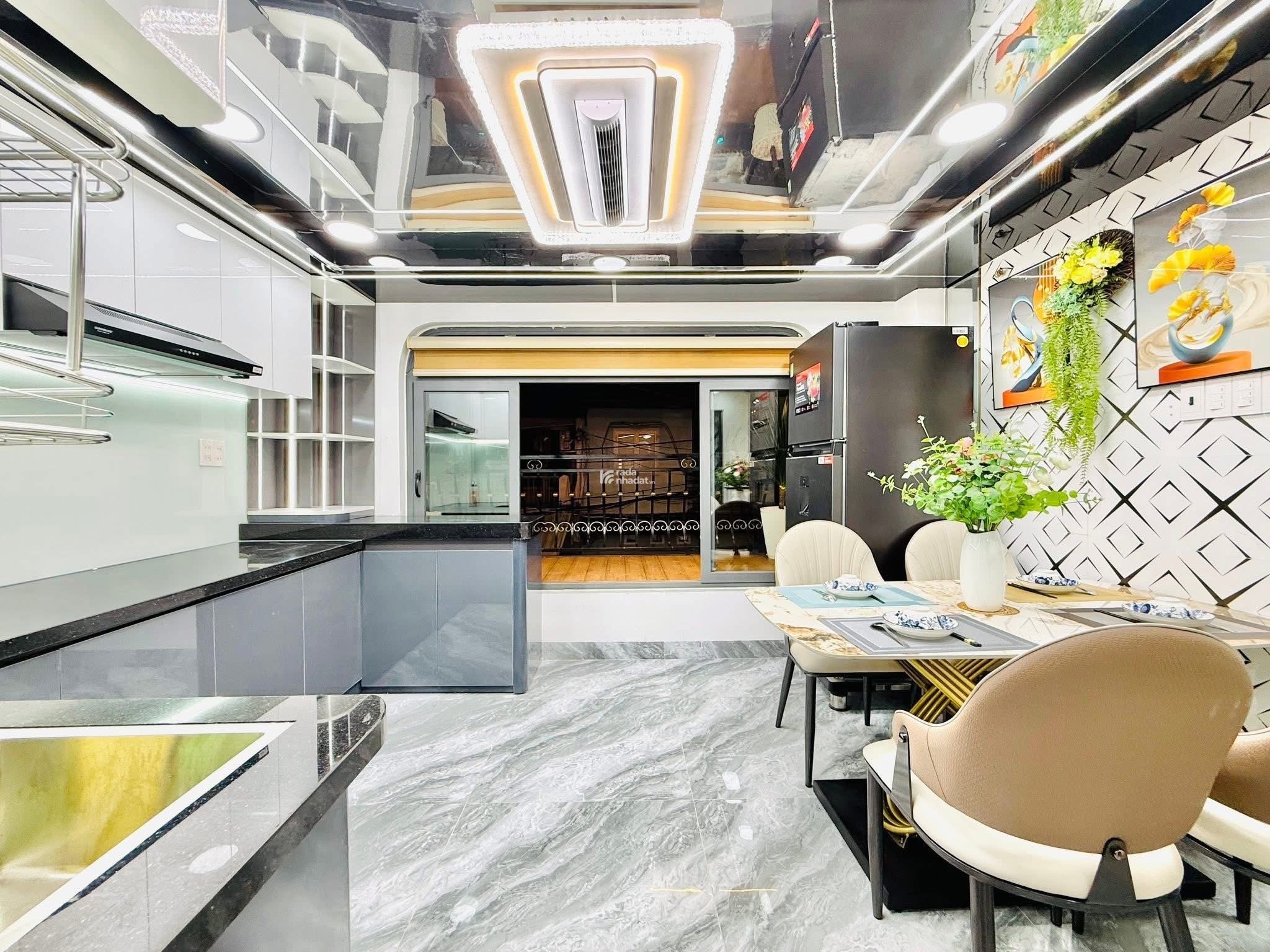 Siêu phẩm đồng bộ mới hoàn thiện – Gara ô tô, full nội thất cao cấp – Chỉ 7.8 tỷ TL