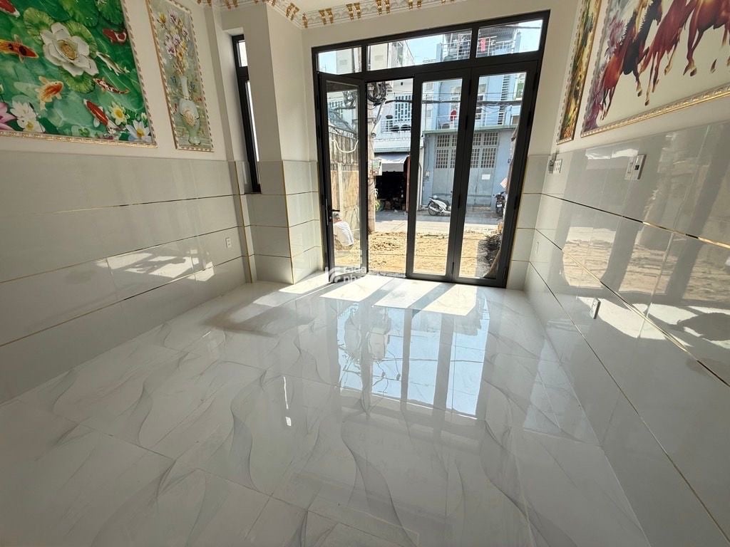 SIÊU PHẨM - 4 TẦNG - MỚI KENG - GIÁP KHU TÊN LỬA - Ô TÔ VÀO NHÀ 