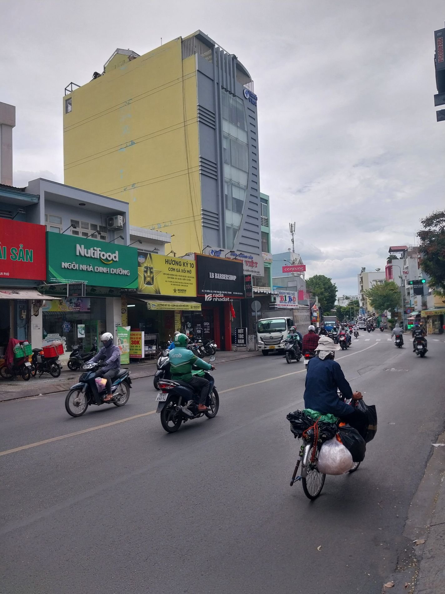 CẦN BÁN CĂN NHÀ MẶT TIỀN VƯỜN LÀI - TÂN PHÚ - 66M2 - 12.88 TỶ