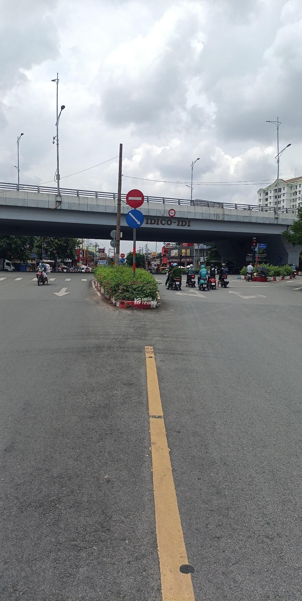 BÁN NHÀ ĐƯỜNG SỐ 73M2 4 TẦNG 6.8 TỶ 2 MẶT HẺM XE TẢI TRÁNH KẾ AEON TÂN PHÚ 