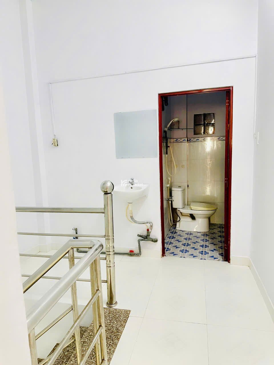 Chính chủ bán nhà mới đẹp thoáng mát cả ngày