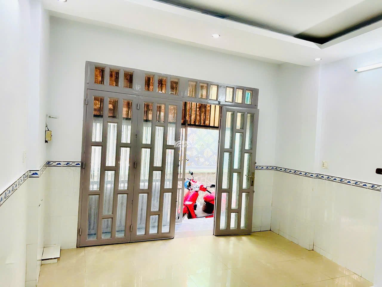 Chính chủ bán nhà mới đẹp thoáng mát cả ngày