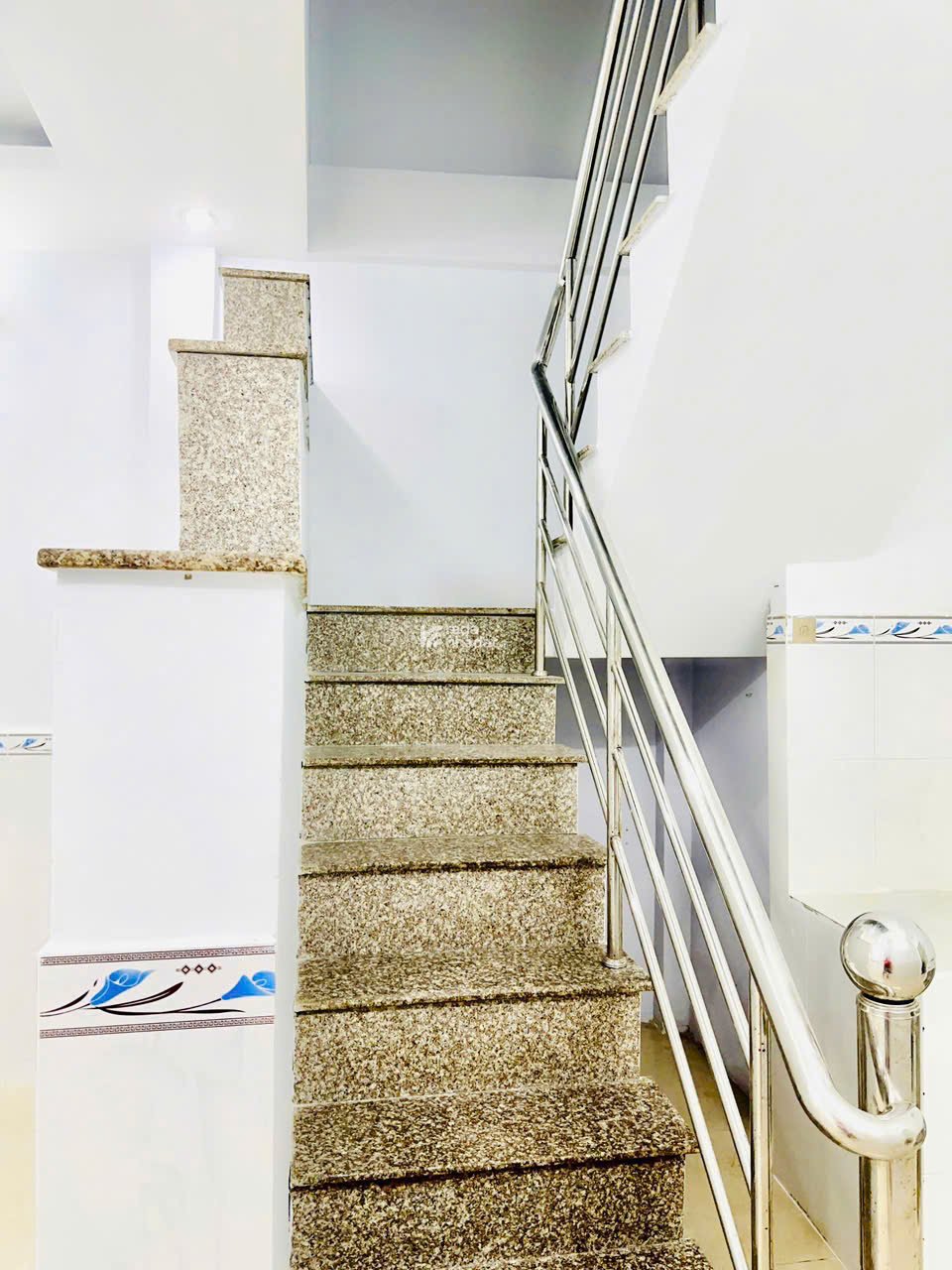 Chính chủ bán nhà mới đẹp thoáng mát cả ngày