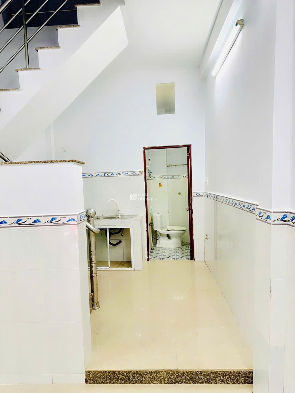 Chính chủ bán nhà mới đẹp thoáng mát cả ngày