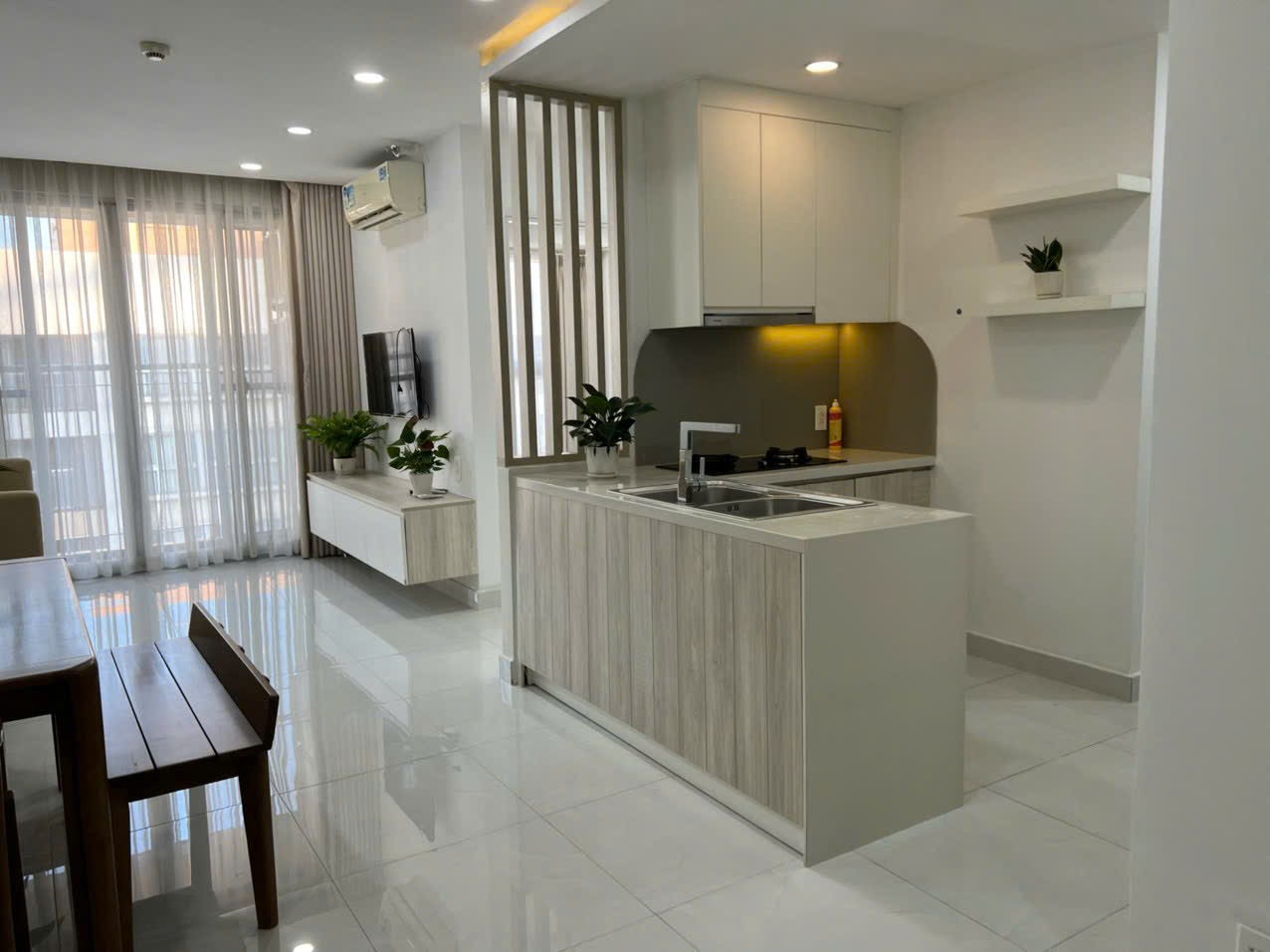 Cho thuê căn hộ Scenic valley, Phú Mỹ Hưng, Q7, 2PN nhà đẹp, giá chỉ 20 triệu 