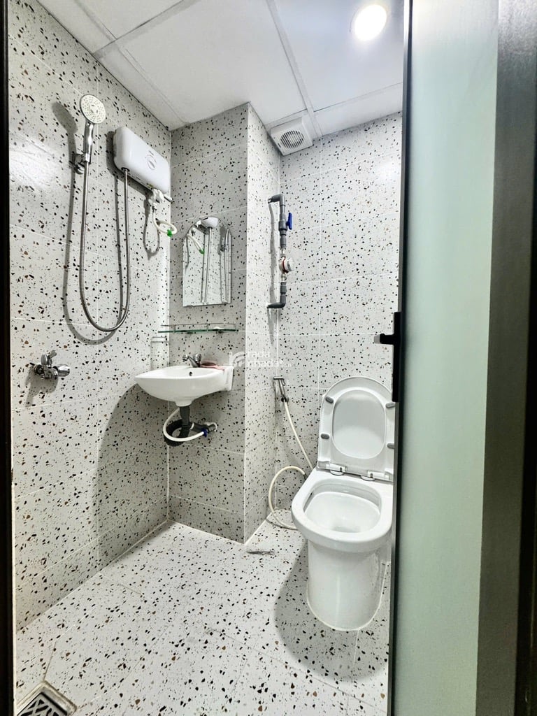 BÁN NHÀ GÓC 2 MẶT TIỀN - NƠ TRANG LONG, BÌNH THẠNH - DIỆN TÍCH 226M2 - THU NHẬP 140TR/THÁNG