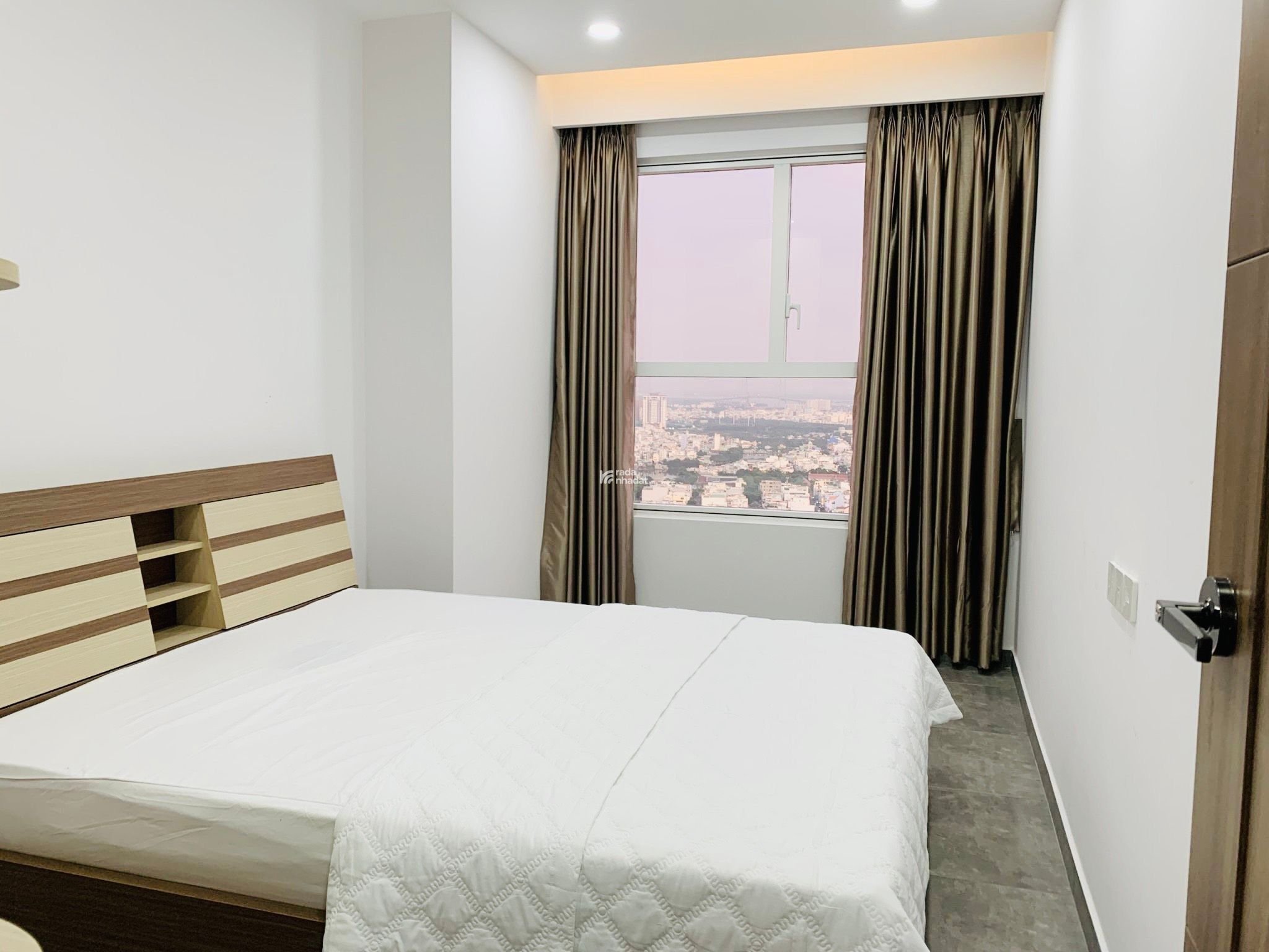 Dự án mới bàn giao, sang chảnh, view sông cảng, yên tĩnh khí hậu trong lành, nghỉ dưỡng thư giãn.