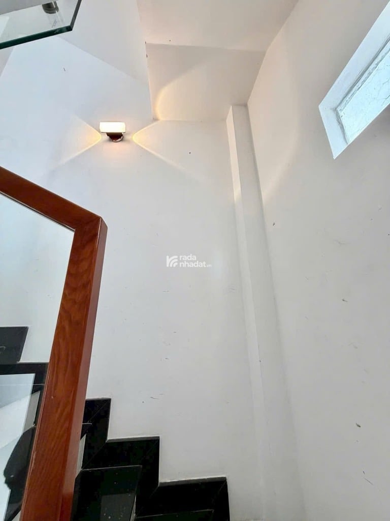 HẺM XE HƠI NƠ TRANG LONG, BÌNH THẠNH, 5 TẦNG XÂY MỚI. GIẢM 650TR CHỈ 5.3T