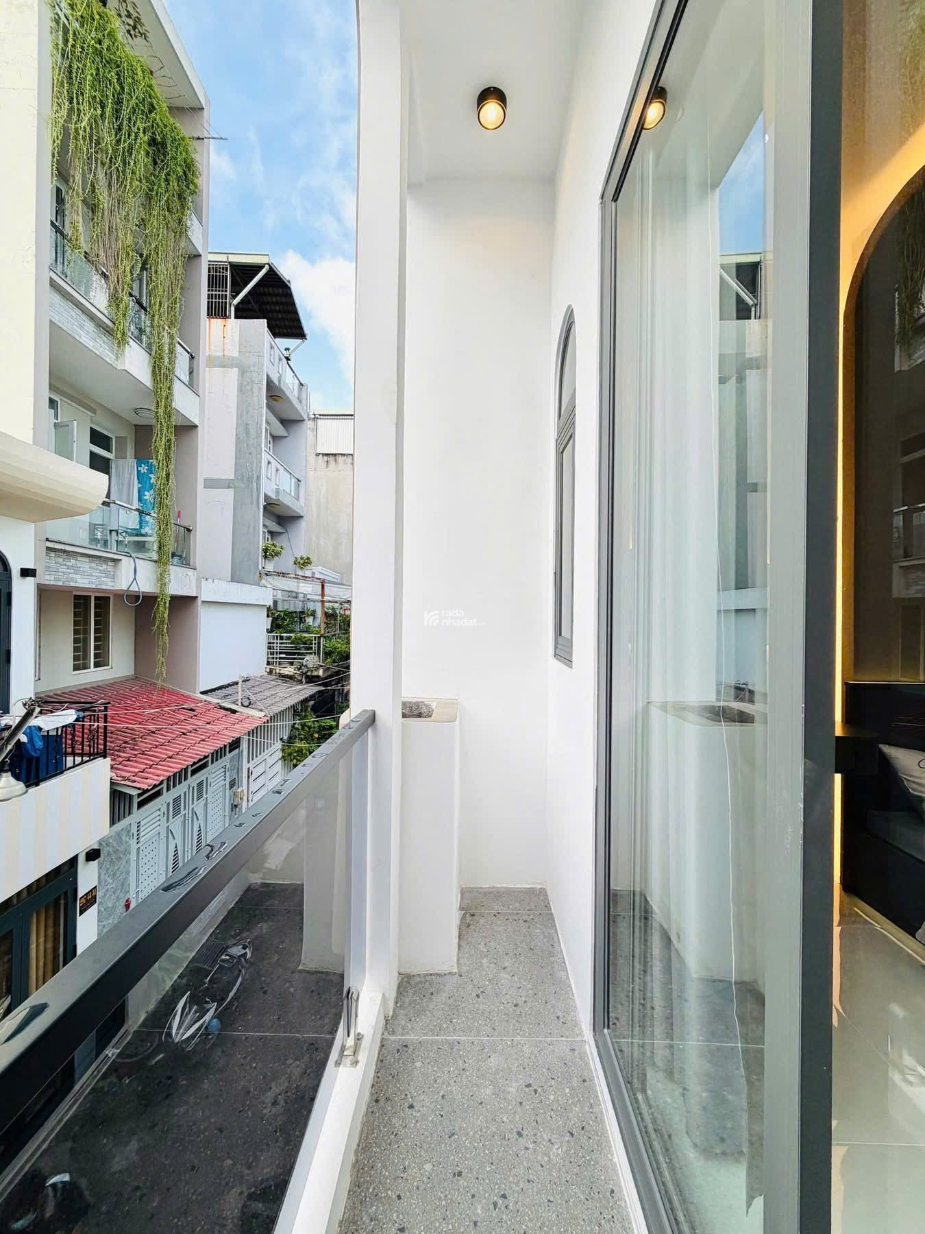 Bán Nhà hem 214 Phan Huy Ích Gò Vấp chỉ 4,5 tỷ có hẻm xe hơi xây mới vô ở ngay