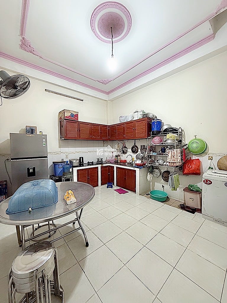 Bán nhà đường số 8 bình hưng hoà 