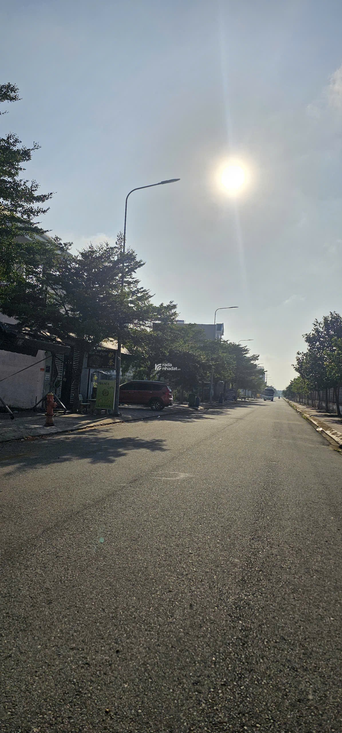 DUY NHẤT 1 LÔ VIEW HỒ 105M2 CỰC ĐẸP CÔNG TY CƯƠNG QUYẾT BÁN XẢ LỖ 1,2 TỶ, SHR KDC HIỆN HỮU