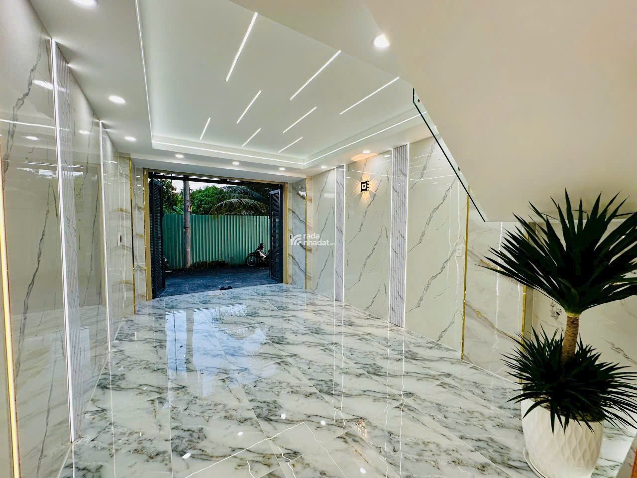 BÁN NHÀ ĐẸP FULL NỘI THẤT - THẠNH XUÂN 47, Q12