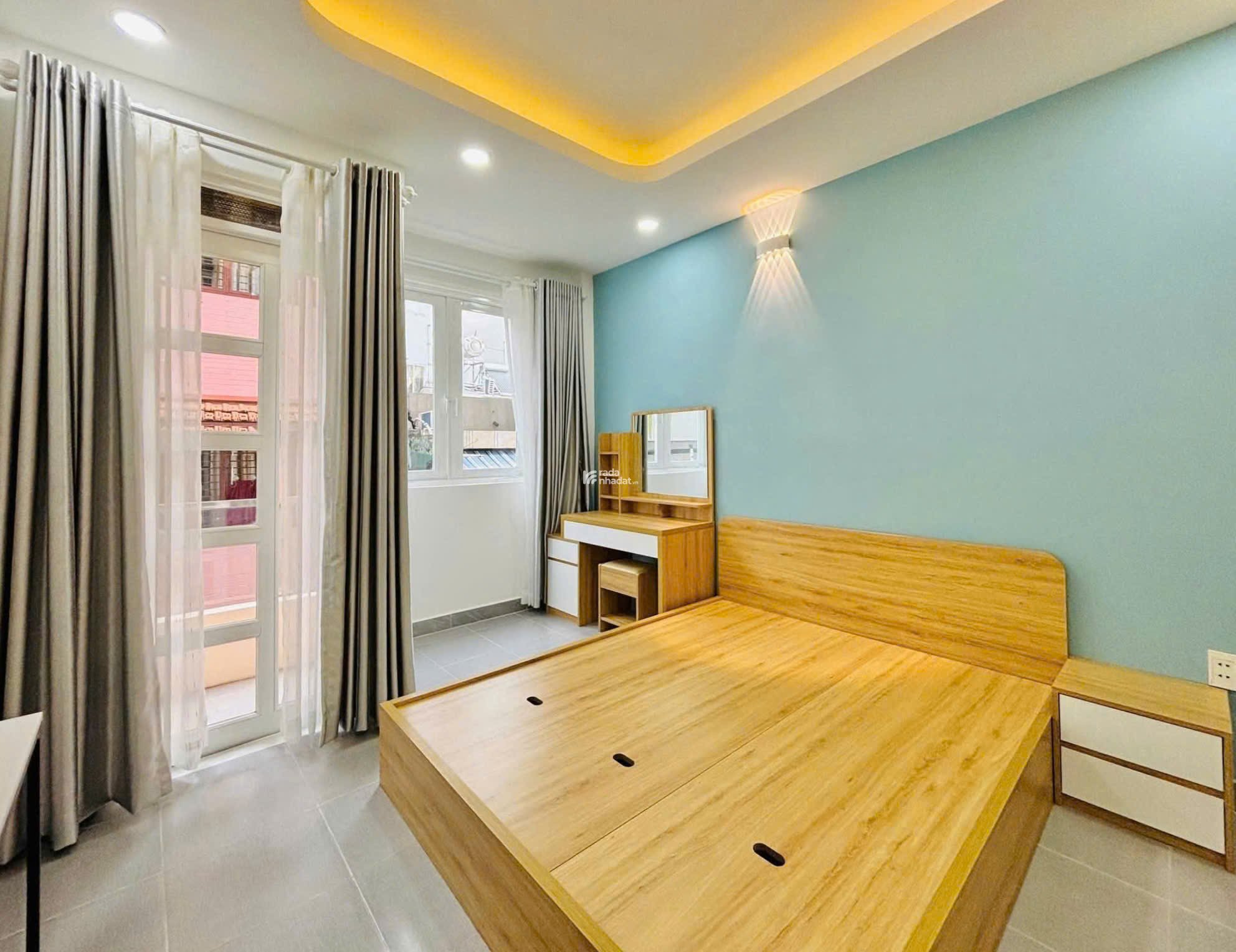 Nhà hẻm Ô tô đỗ cửa Lê Văn Sỹ - QUẬN 3 - 3.5 x 7 m - 5 Tầng - 7.45 tỷ