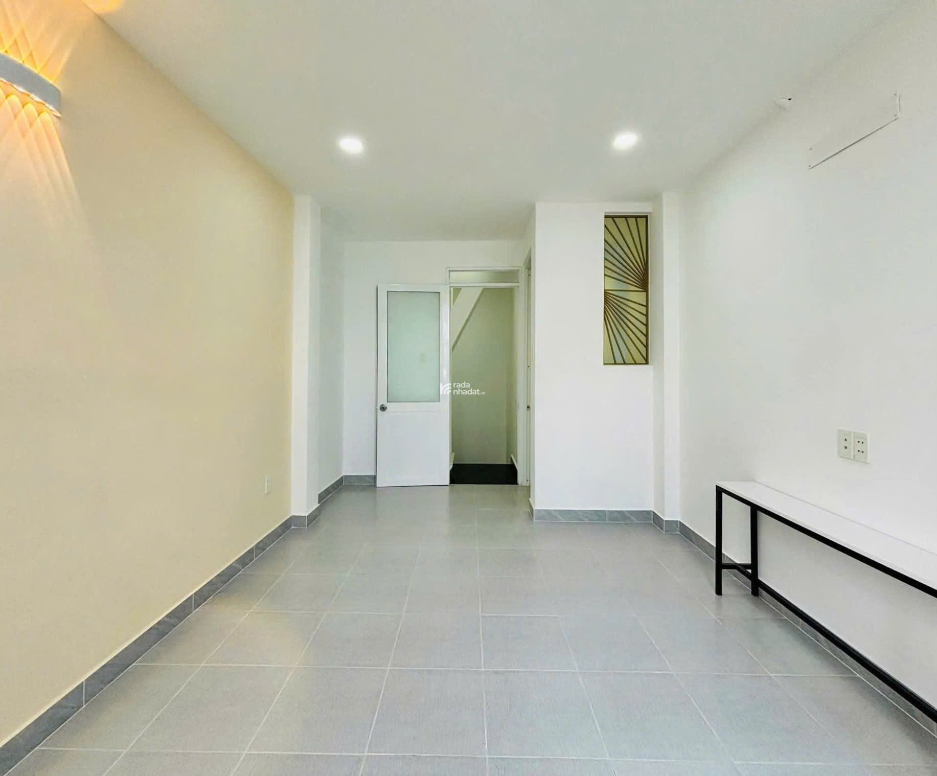 Nhà hẻm Ô tô đỗ cửa Lê Văn Sỹ - QUẬN 3 - 3.5 x 7 m - 5 Tầng - 7.45 tỷ