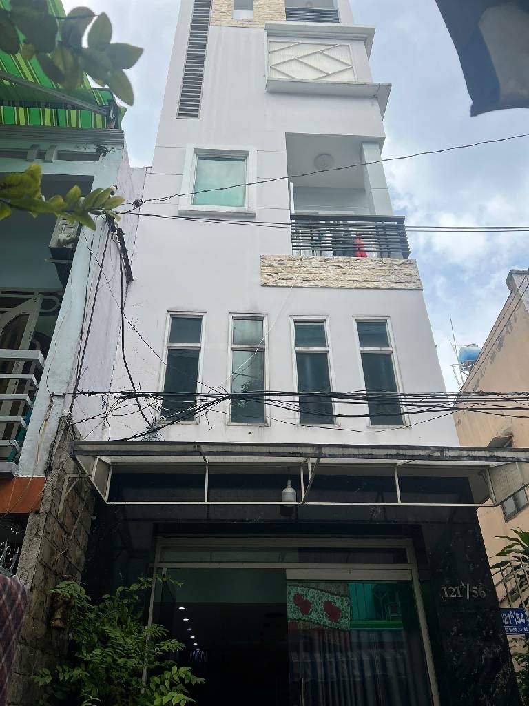 NHÀ RIÊNG CẠNH CHỢ BÌNH TÂY, Hậu giang P bình tiến Q6