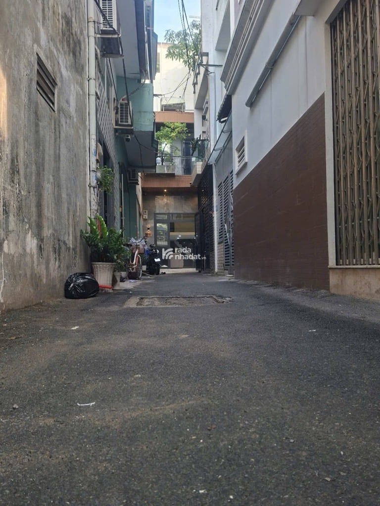 NHÀ MỚI TINH THIẾT KẾ SANG TRỌNG ĐẦY ĐỦ TIỆN ÍCH