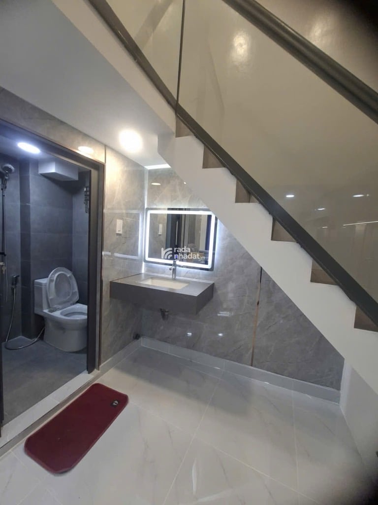 NHÀ MỚI TINH THIẾT KẾ SANG TRỌNG ĐẦY ĐỦ TIỆN ÍCH