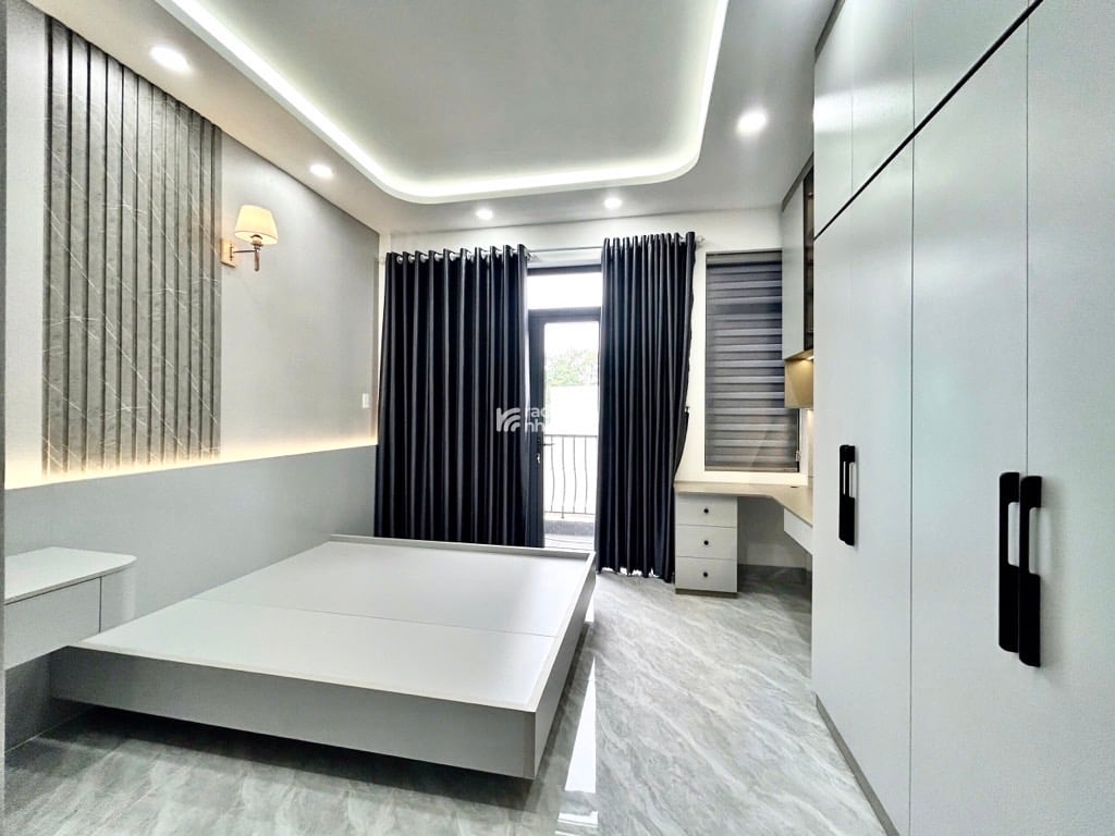 bán nhà gần aeonmail tân phú bình hưng hoà