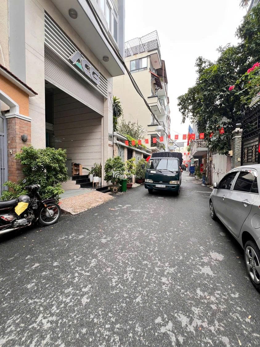 GIẢM GIÁ SỐC_BÁN NHÀ ĐẸP_5 TẦNG HXH AN DƯƠNG VƯƠNG, Q.5_DT: 5.3x22m_GIÁ 25.5 TỶ