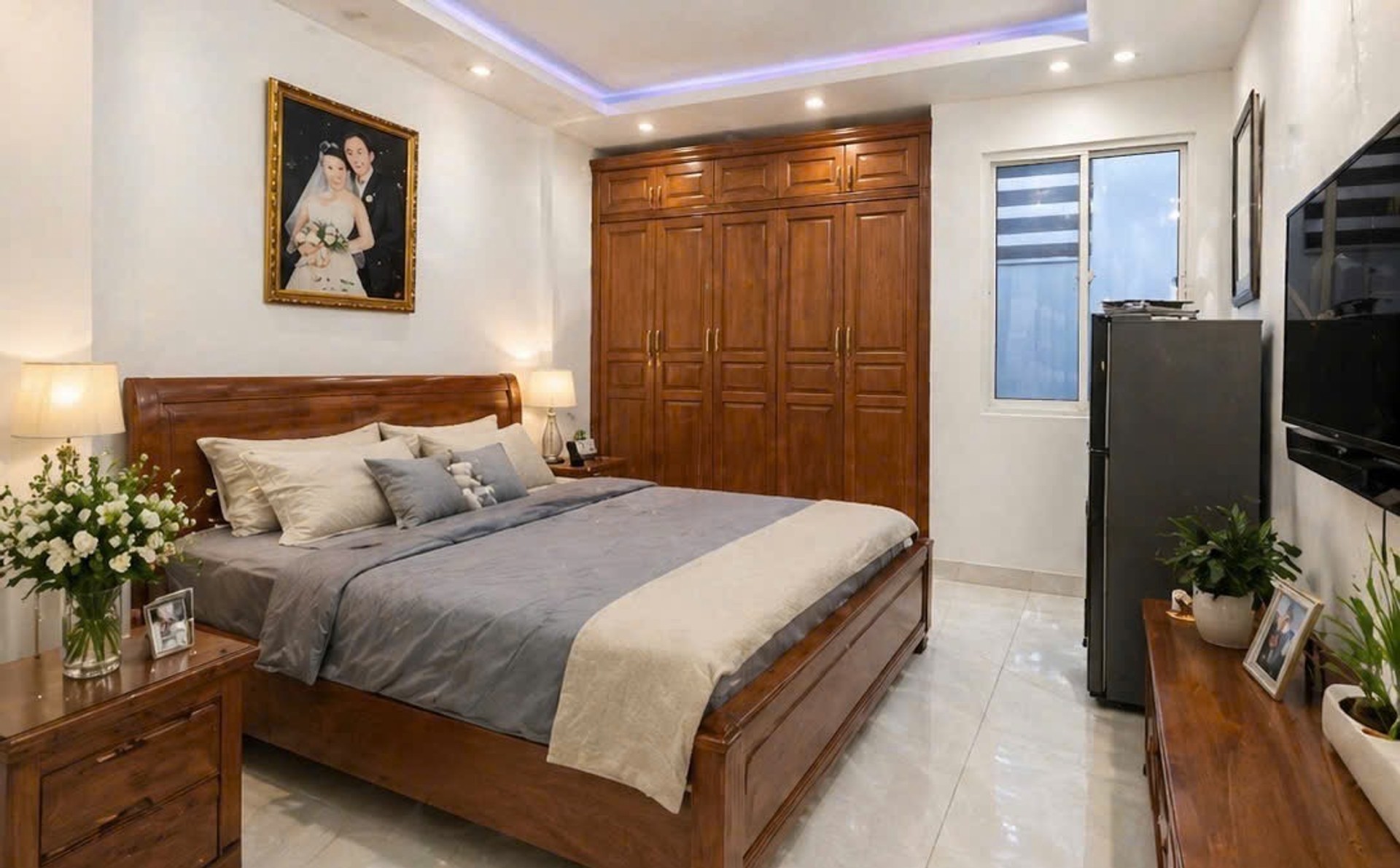 Cần bán căn nhà 4 tầng HT13, Q12, Dt 62m2, giá chỉ 5,6 tỷ, full công năng