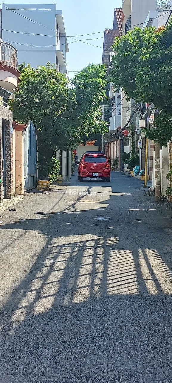 BÌNH THỌ NGANG 14M_NHÀ Ở TRỌ _GẦN HXH _TRƯỜNG SPKT_ DÒNG TIỀN 12TR _GIÁ 8 TỶ