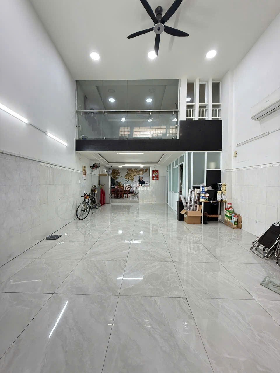 Nhà 4 tầng MTKD Sơn Kỳ, 113m2, ngang 5.5m, gần AEON. Vị trí vàng, chỉ 16.8 tỷ