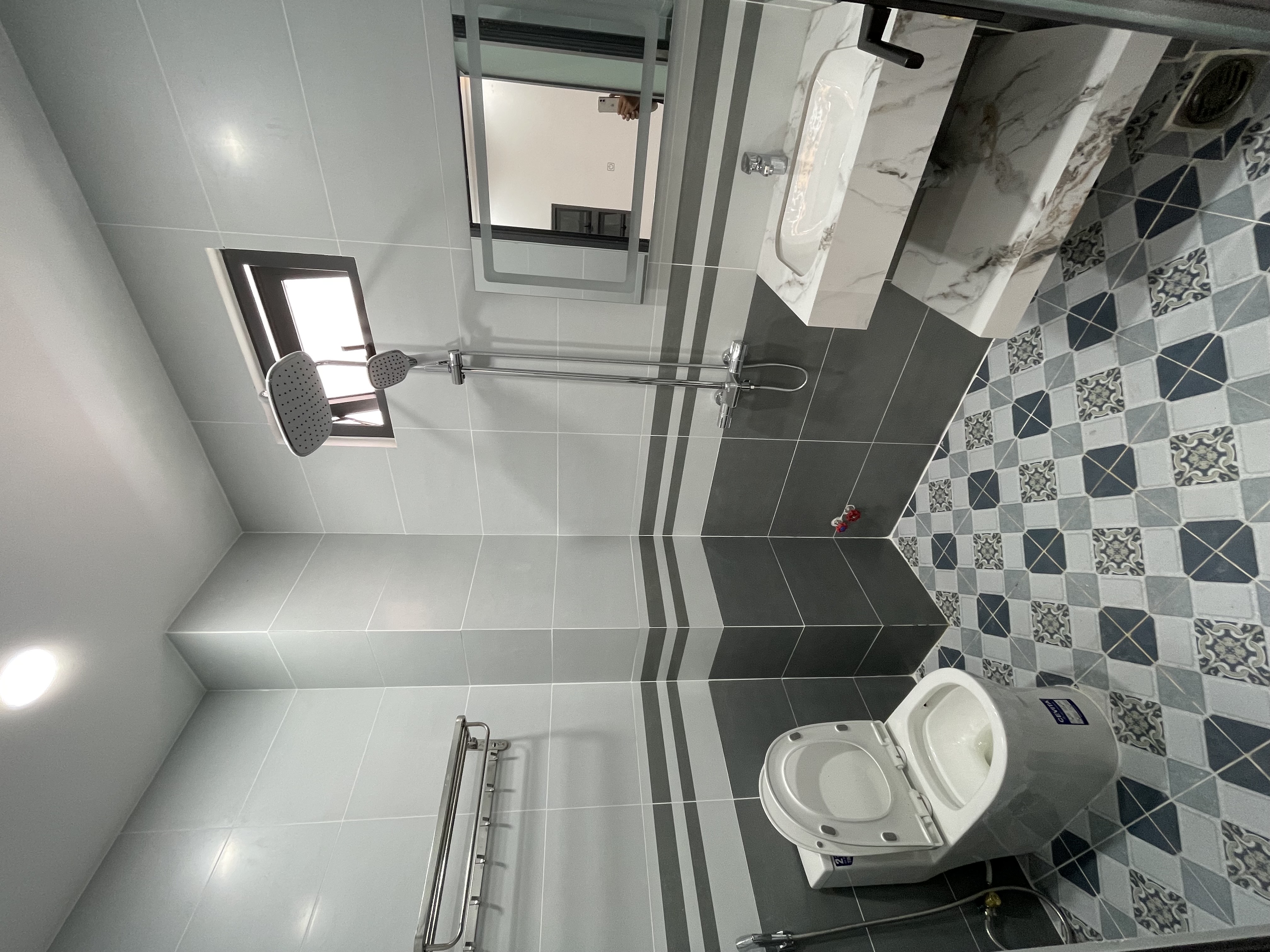 Chủ bán nhà 5 tầng  mặt tiền nhựa 4 x 25,  Đông Thạnh 4, Hóc Môn , 