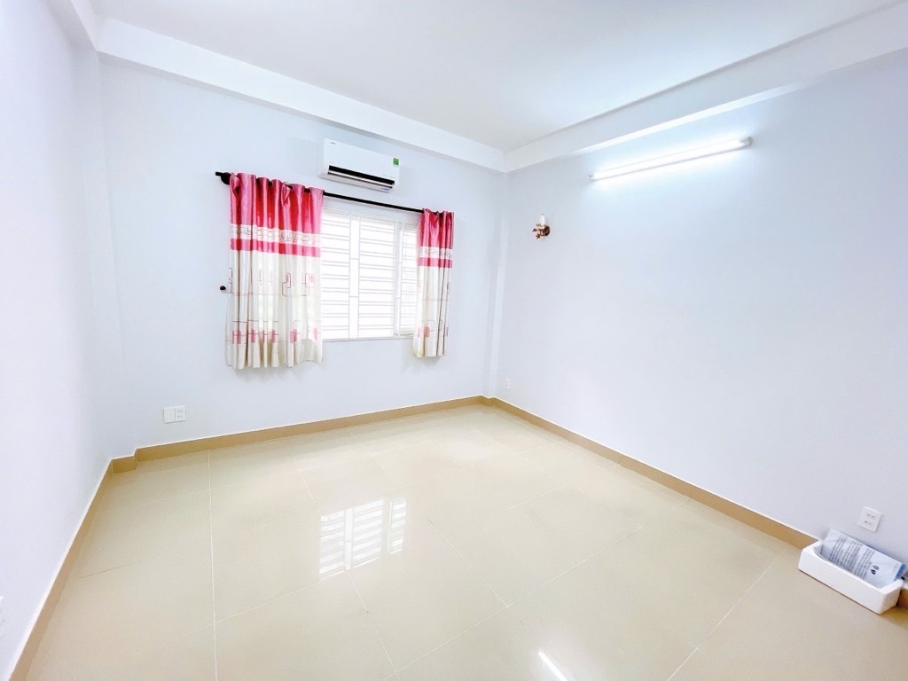 Bán Nhà 4 Tầng Mặt Tiền Kinh Doanh Đường Lê Sao- P. Phú Thạnh- Tân Phú-