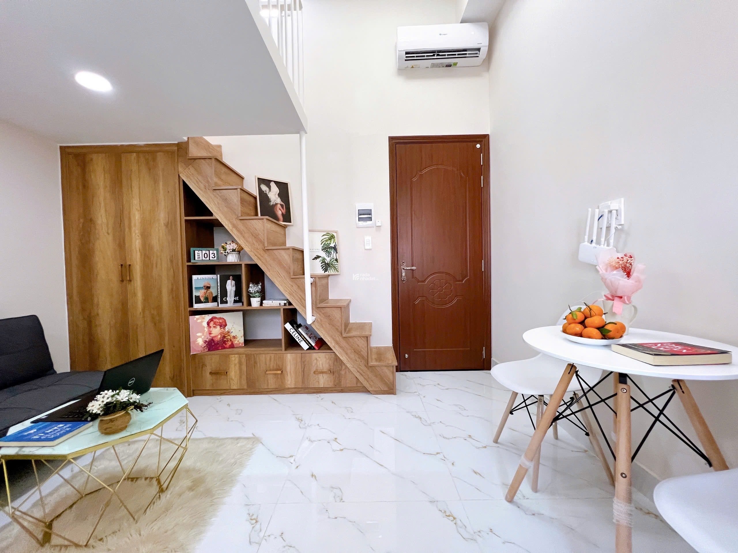 Căn Hộ Duplex Cửa Sổ Lớn Full Nội Thất Gần ĐH UEH Quận 10