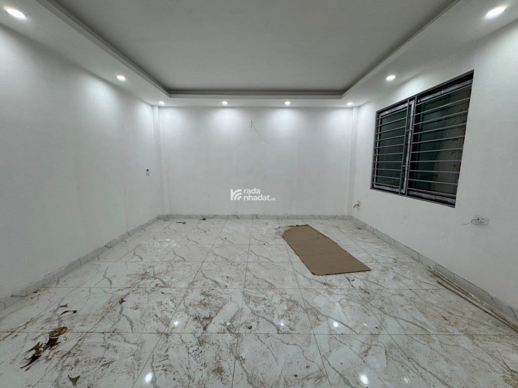 CẦN BÁN NHÀ XÓM BẢNG - 32m2 Ô TÔ ĐỖ CỬA