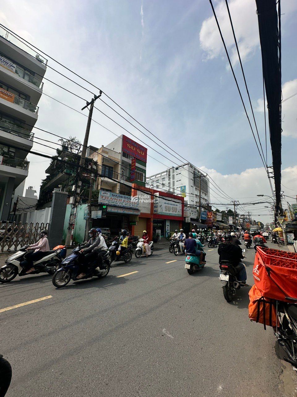 105 TỶ . BÁN TÒA  BUILDING MẶT TIỀN TÂN KỲ TÂN QUÝ P. TSN, Q. TÂN PHÚ. 9m X 62m