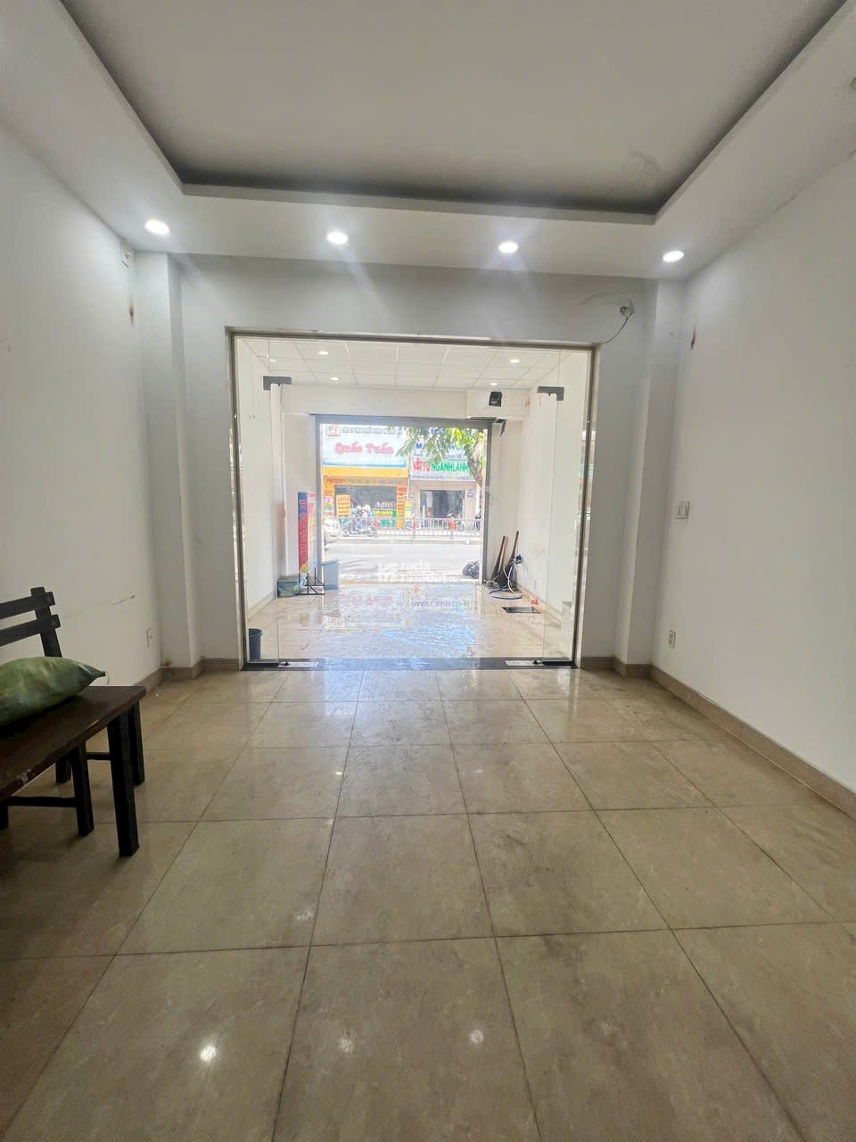 CHO THUÊ MẶT BẰNG MẶT TIỀN ĐƯỜNG PHAN VĂN TRỊ QUẬN GÒ VẤP