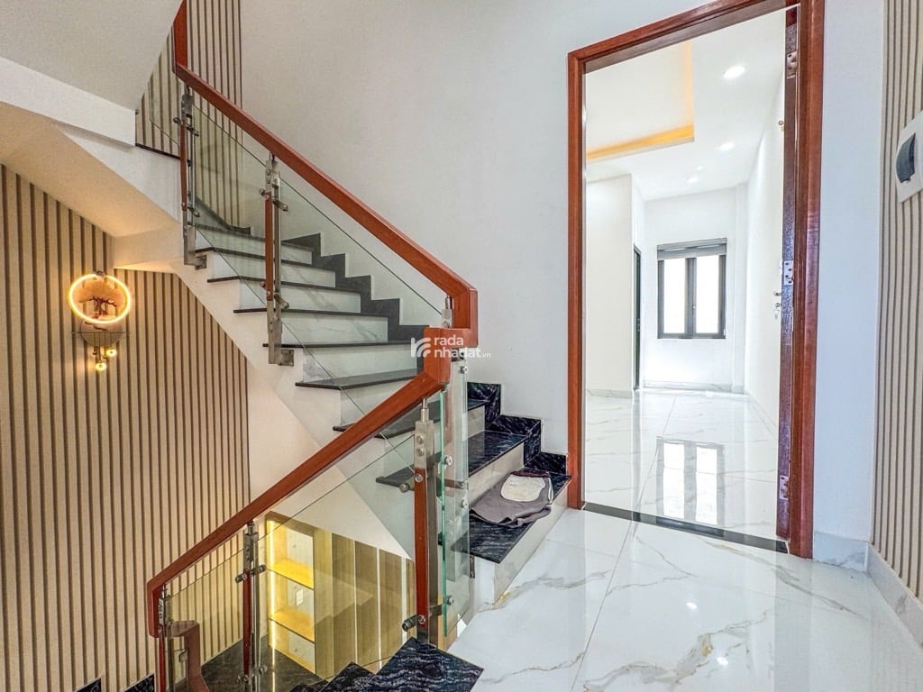 Bán nhà đường lê đức anh khu phân lô đồng bộ bình hưng hoà b