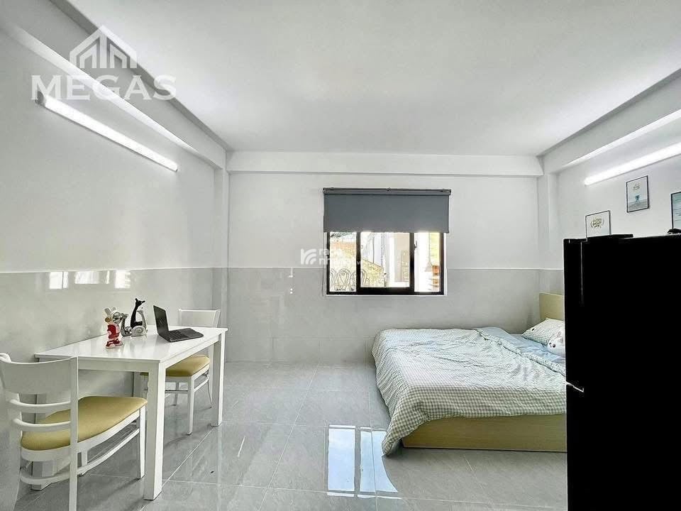 Căn Hộ Thoáng Cho Thuê Quận 3 Gần Đại Học Kinh Tế, Công Viên Lê Thị Riêng